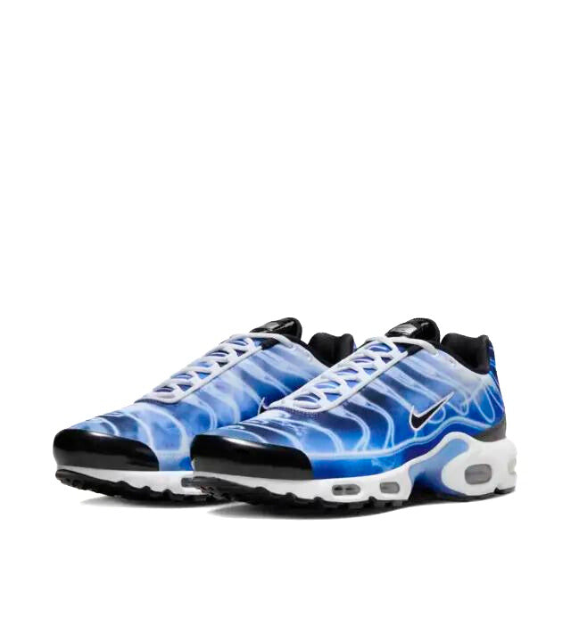 Light blue shop and white tns