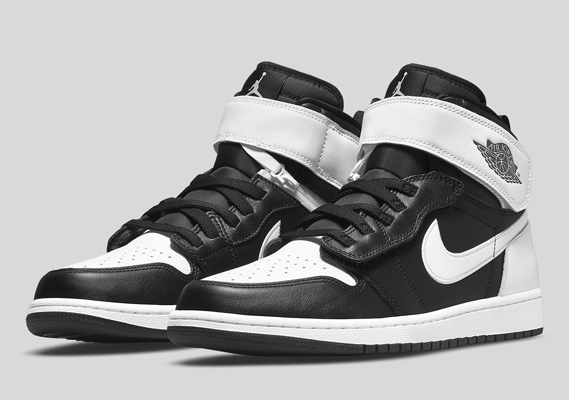 Black and white jordans 1 online