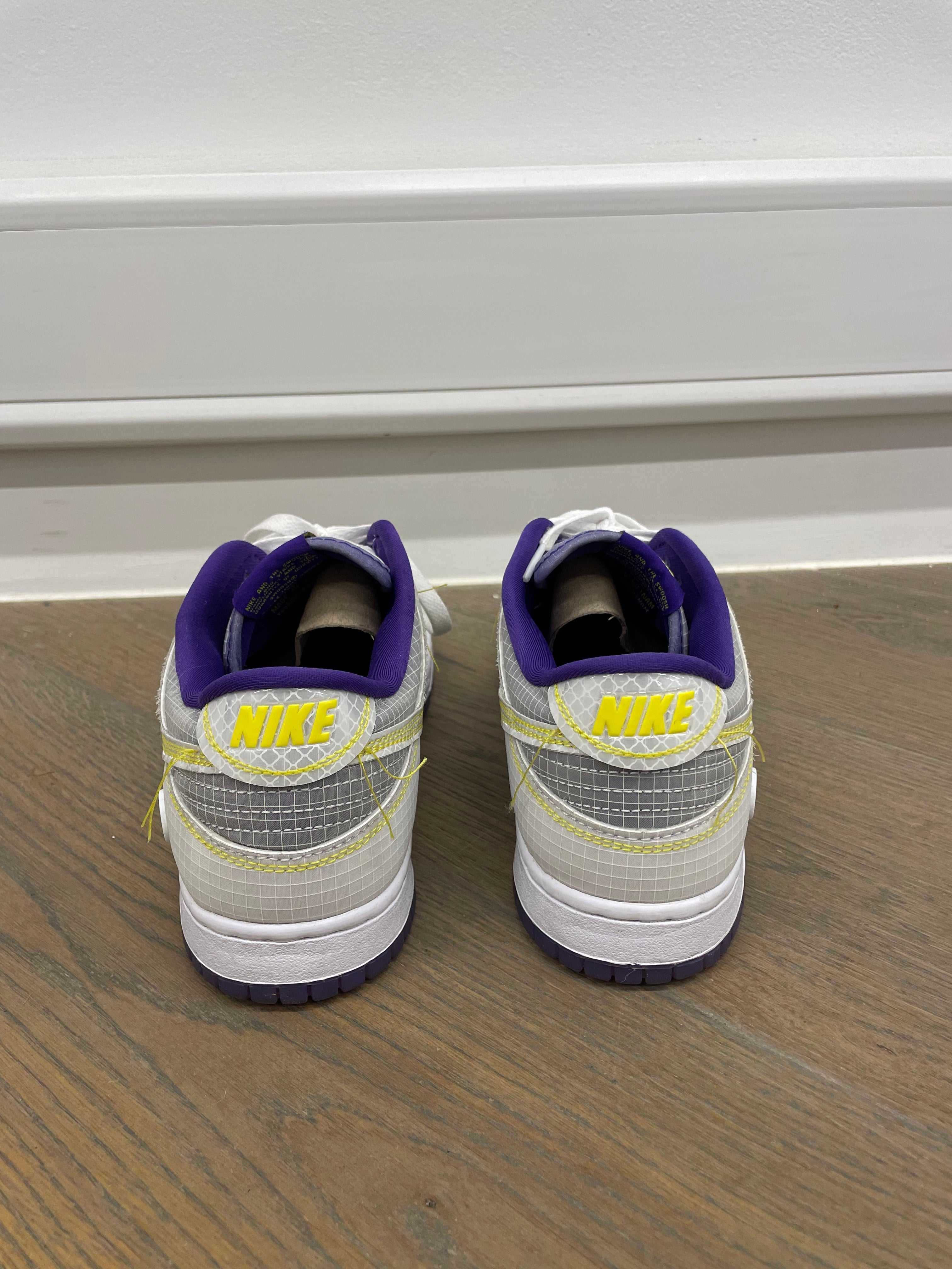 PRE LOVED - NIKE DUNK LOW UNION PASSPORT PACK COURT PURPLE - boys