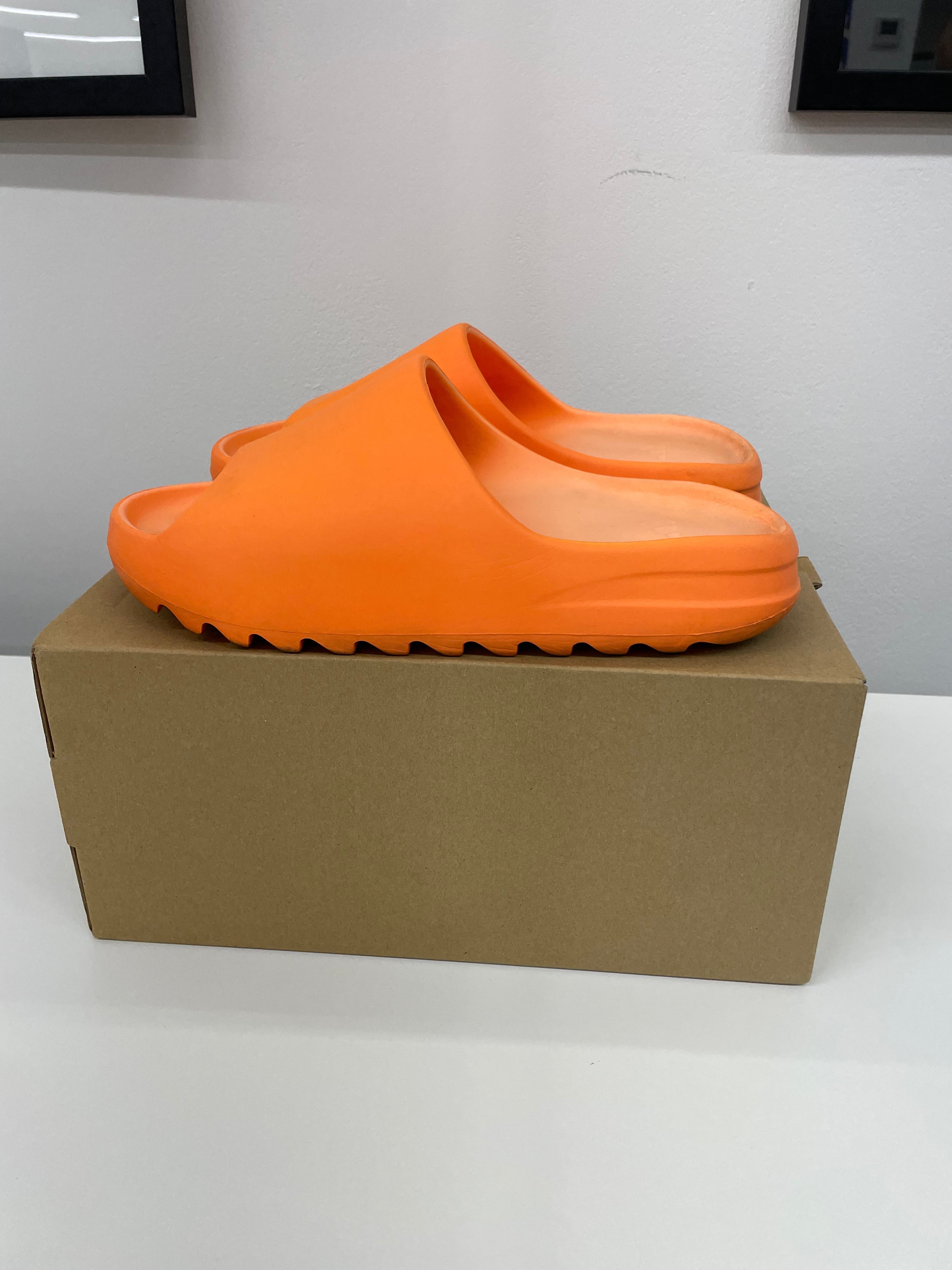 PRE LOVED YEEZY SLIDE ENFLAME ORANGE adidas columbia trainers