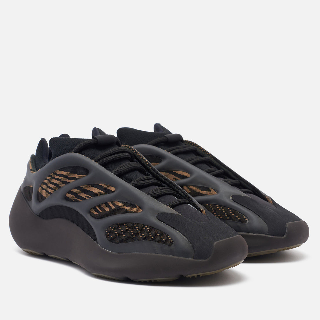 Yeezy cheap 700 lazada