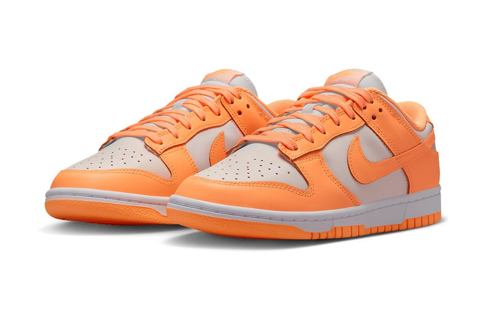 NIKE DUNK LOW PEACH CREAM W