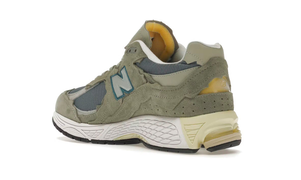 NEW BALANCE 2002R PROTECTION PACK MIRAGE GREY