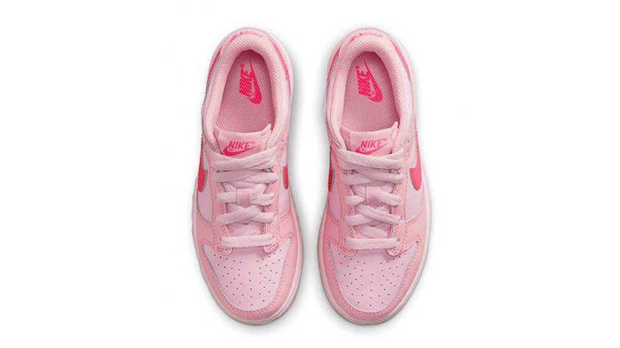 Baby pink hot sale nikes