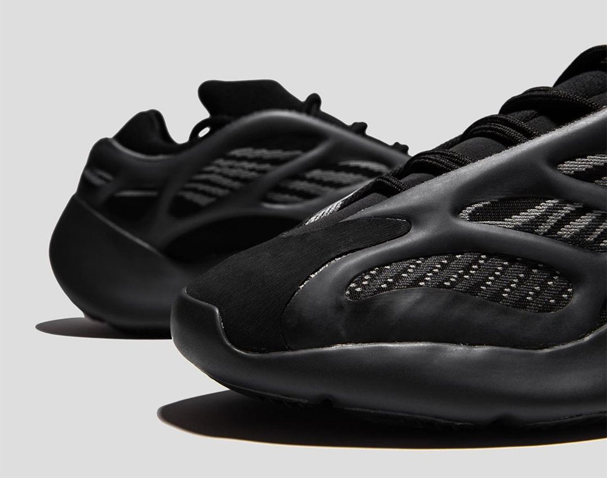 Adidas yeezy 700 negras jd sale